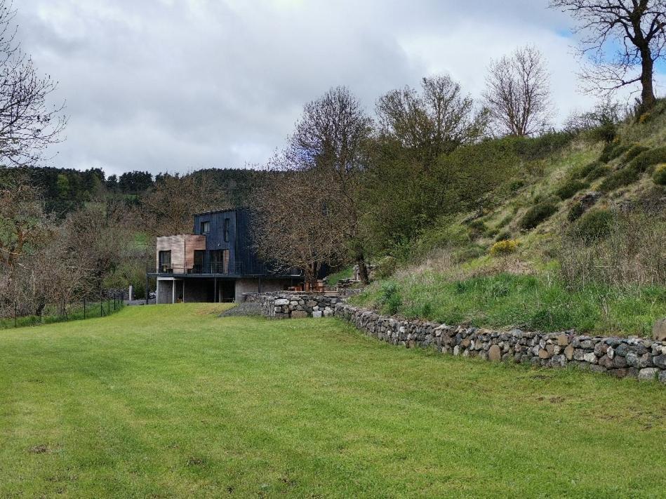 Maison D'Architecte En Pleine Nature Arlempdes Exterior photo